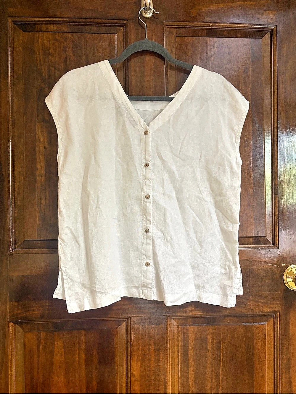 Tahari Linen Button Front Top in White Size Small Like New
